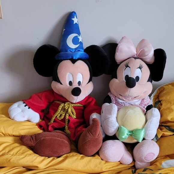Mickey and Minnie Mouse Stuffies - Picture 1 of 3